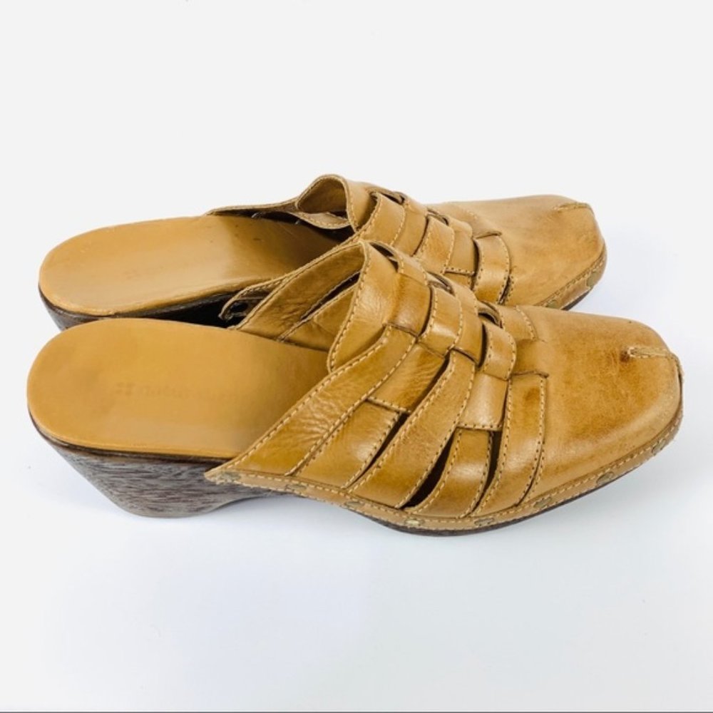 Naturalizer Basketweave Tan Clog Heel Sandals - Picture 3 of 6